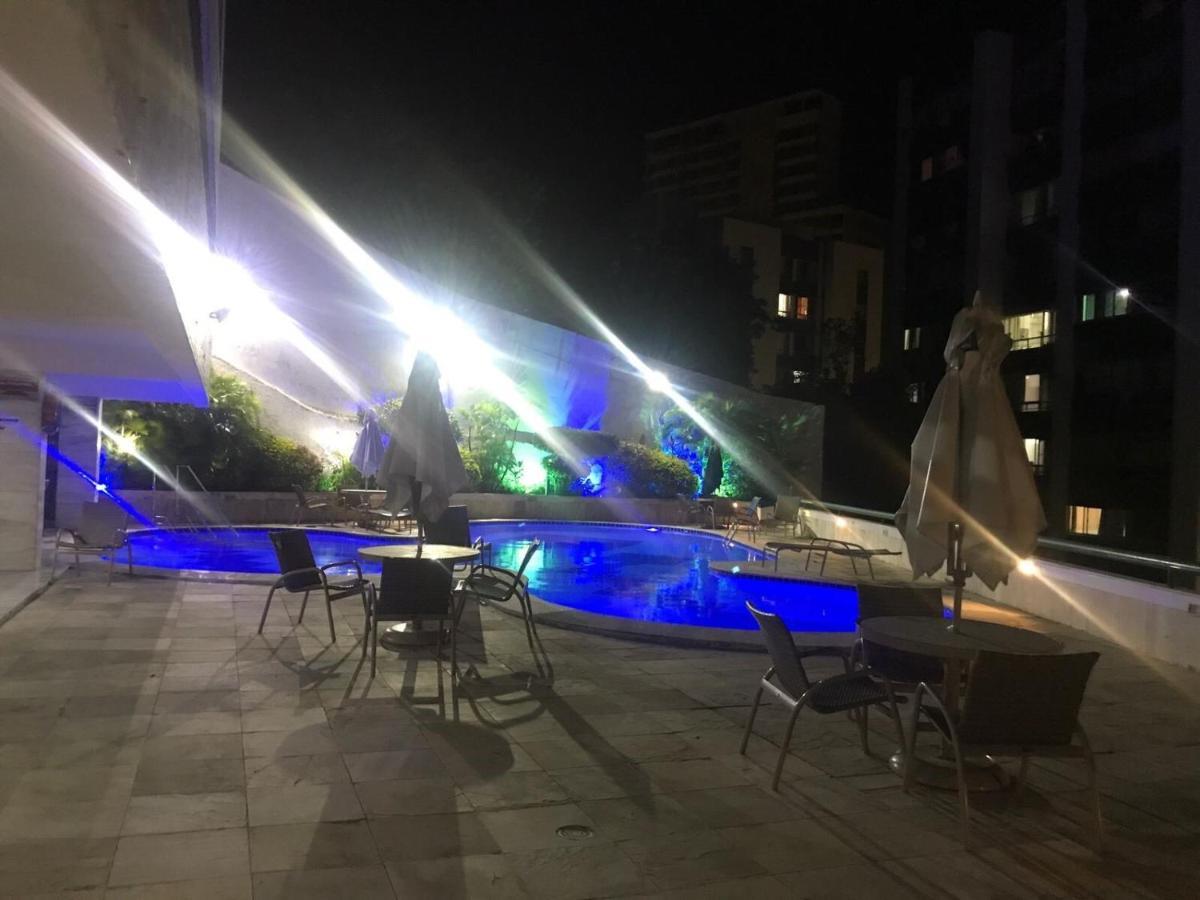 Flat Atlatic City Apart Hotel Barra Ondina Em Salvador Exterior foto